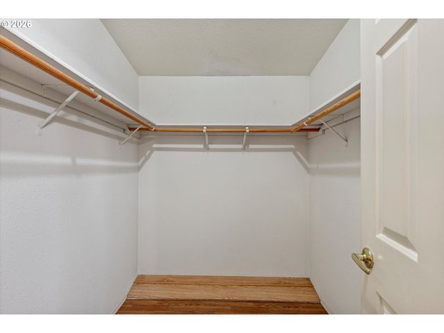 395 SEAGROVE Loop, Lincoln City, OR 97367