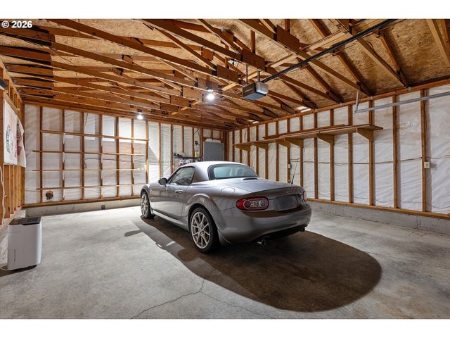 395 SEAGROVE Loop, Lincoln City, OR 97367
