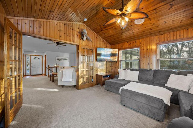 20713 Highway 15 N, Hutchinson, MN 55350