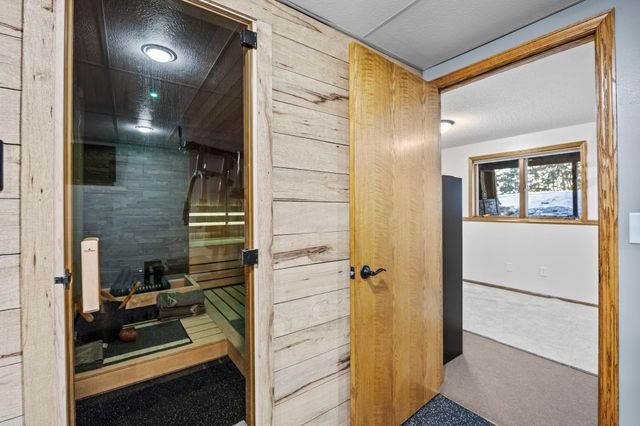 20713 Highway 15 N, Hutchinson, MN 55350