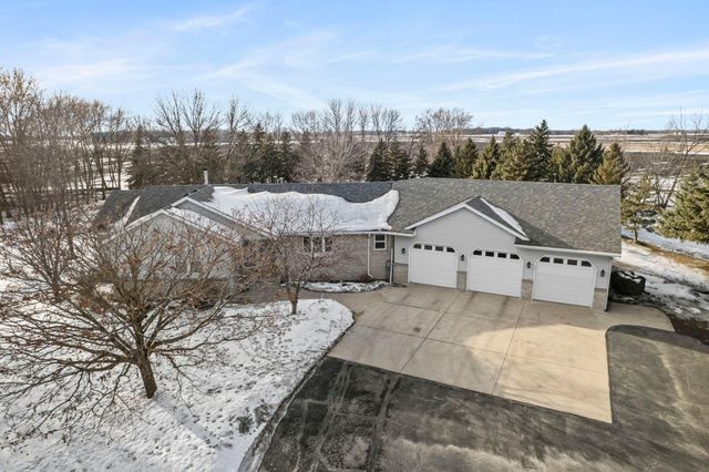 20713 Highway 15 N, Hutchinson, MN 55350