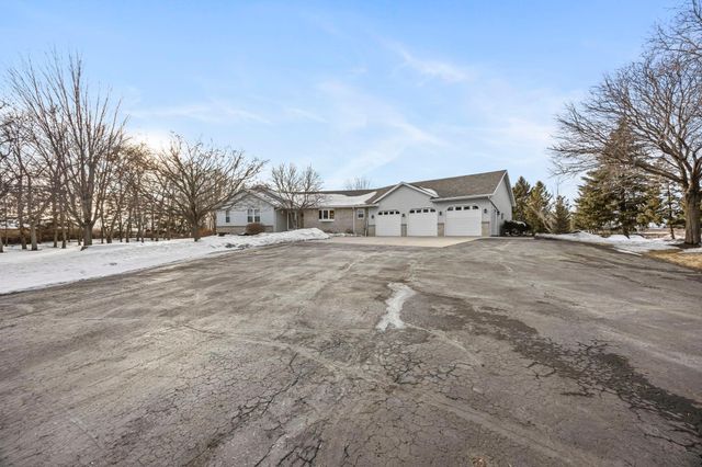 20713 Highway 15 N, Hutchinson, MN 55350