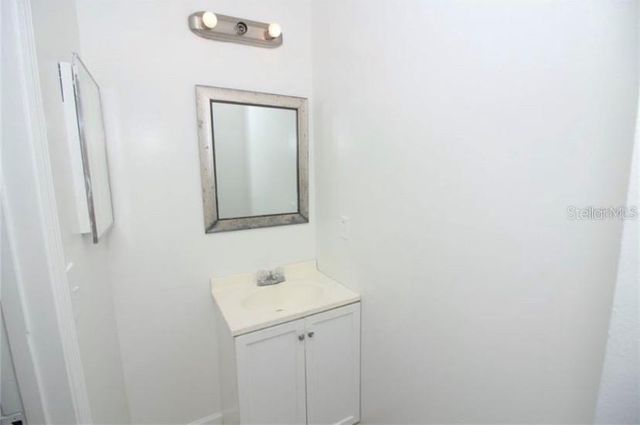 2332 HUNTINGTON GREEN COURT 7, Orlando, FL 32839
