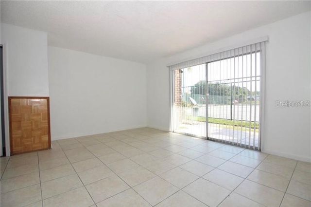 2332 HUNTINGTON GREEN COURT 7, Orlando, FL 32839