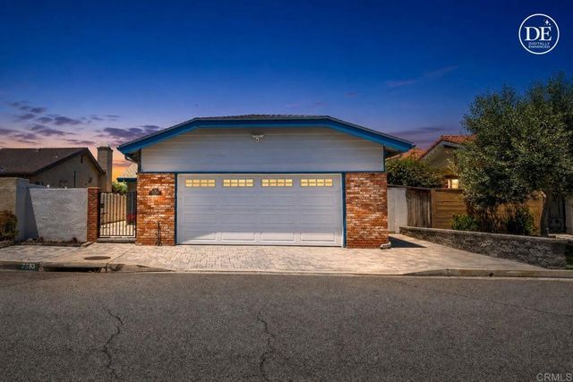 7593 Dehesa Court, Carlsbad, CA 92009