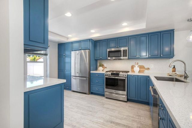 7593 Dehesa Court, Carlsbad, CA 92009