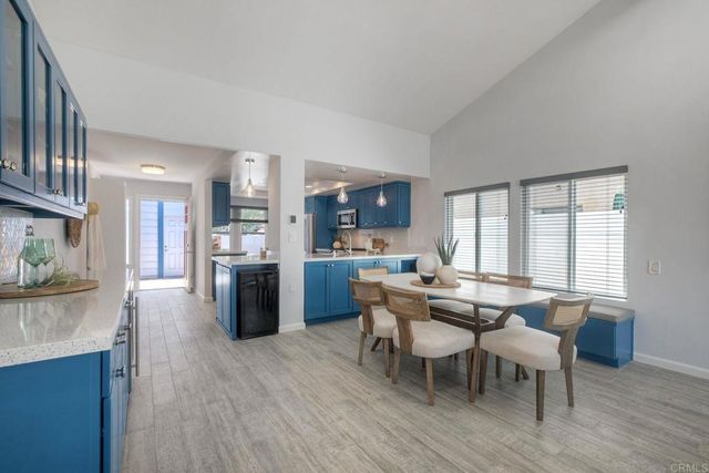 7593 Dehesa Court, Carlsbad, CA 92009