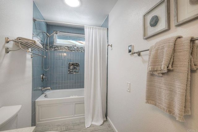 7593 Dehesa Court, Carlsbad, CA 92009