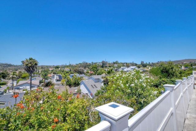 7593 Dehesa Court, Carlsbad, CA 92009