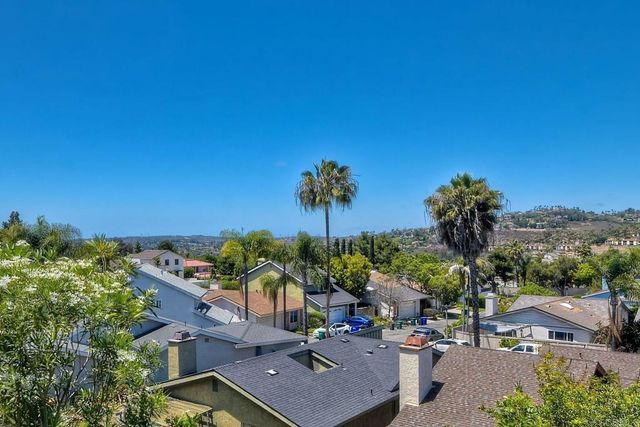 7593 Dehesa Court, Carlsbad, CA 92009