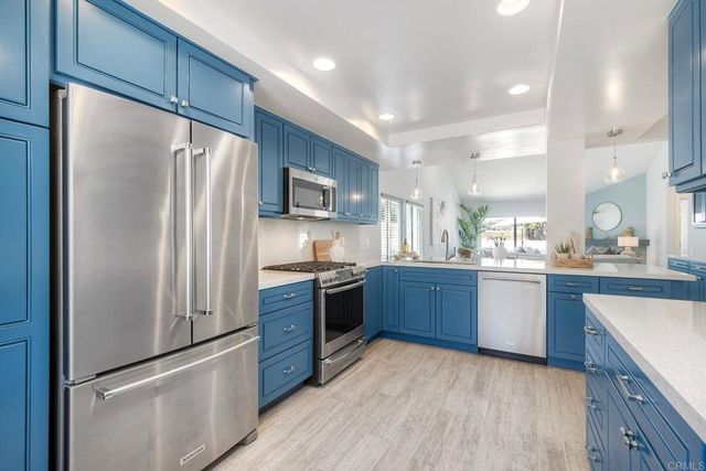 7593 Dehesa Court, Carlsbad, CA 92009