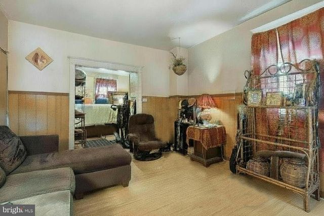 702-704 E CHESTNUT ST, Coatesville, PA 19320