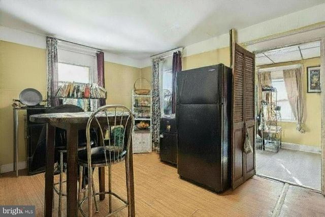 702-704 E CHESTNUT ST, Coatesville, PA 19320