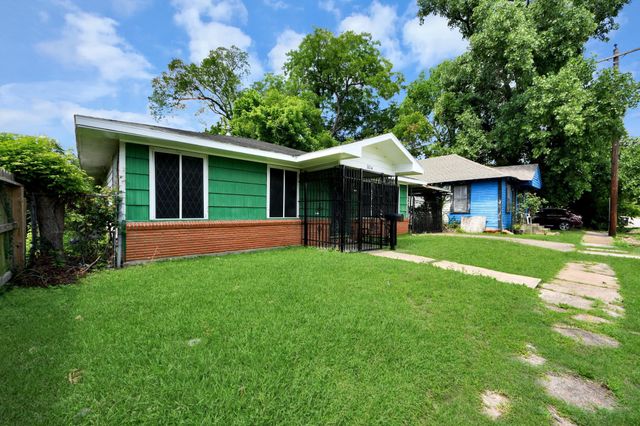 3214 Tuam Street, Houston, TX 77004