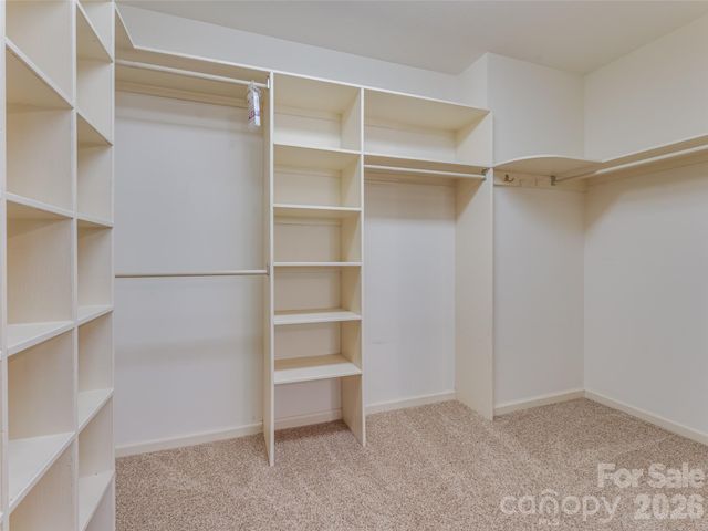 205 Deerpath Lane, Hendersonville, NC 28739