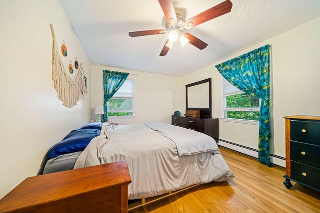 10 Trayer Rd, Canton, MA 02021