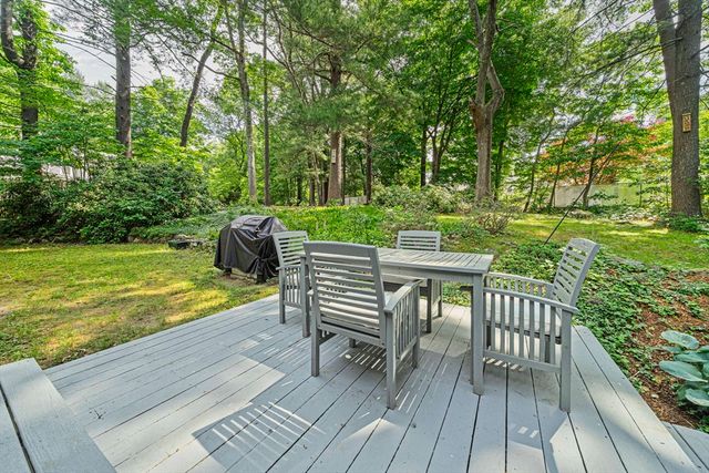 10 Trayer Rd, Canton, MA 02021