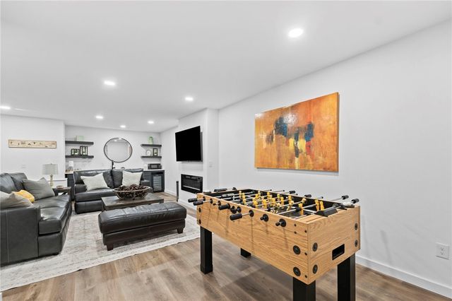 5 Dunvegan Lane, Bella Vista, AR 72715