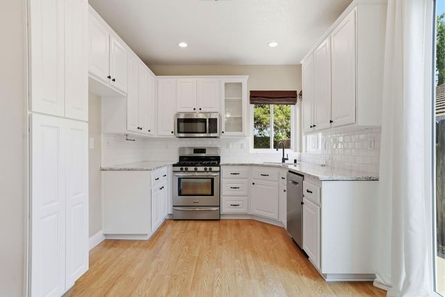 2120 Milan Way, Roseville, CA 95678
