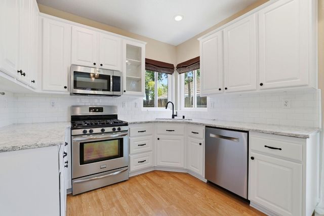 2120 Milan Way, Roseville, CA 95678
