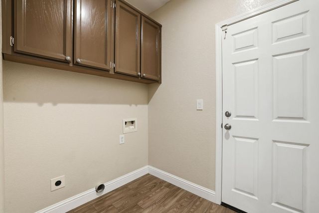 2120 Milan Way, Roseville, CA 95678