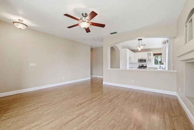 2120 Milan Way, Roseville, CA 95678
