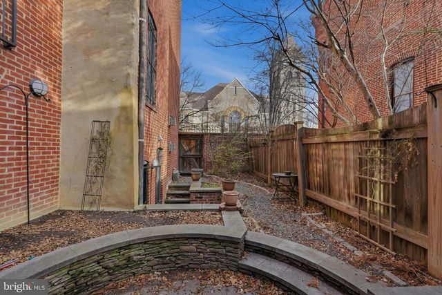 1002 N ST NW, Washington, DC 20001