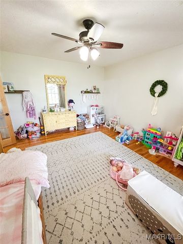 648 County Road 16 ., Valley Grande, AL 36701