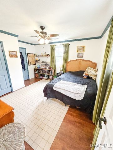 648 County Road 16 ., Valley Grande, AL 36701