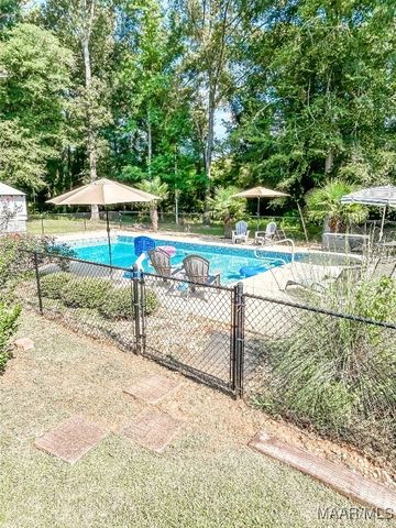 648 County Road 16 ., Valley Grande, AL 36701