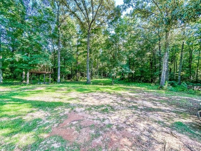 648 County Road 16 ., Valley Grande, AL 36701
