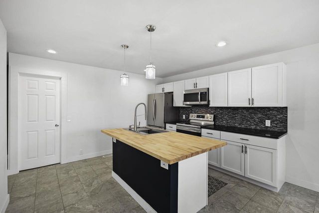 1114 Matheson Street, Janesville, WI 53545