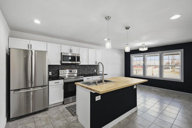 1114 Matheson Street, Janesville, WI 53545