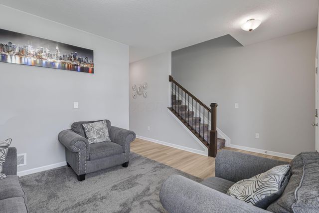 7183 Ribault Drive NW, Pickerington, OH 43147
