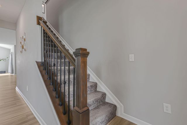 7183 Ribault Drive NW, Pickerington, OH 43147