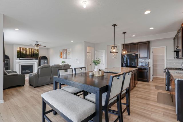 7183 Ribault Drive NW, Pickerington, OH 43147