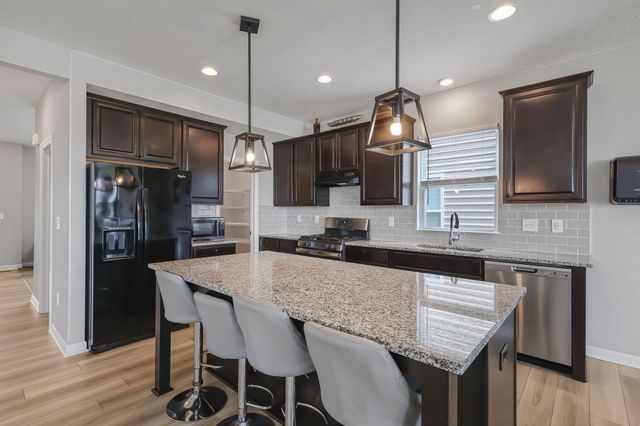7183 Ribault Drive NW, Pickerington, OH 43147