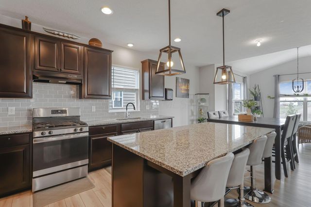 7183 Ribault Drive NW, Pickerington, OH 43147