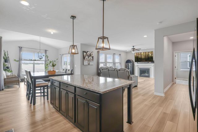 7183 Ribault Drive NW, Pickerington, OH 43147