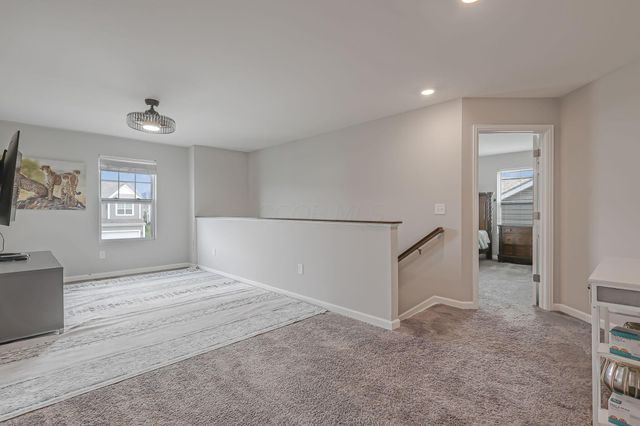 7183 Ribault Drive NW, Pickerington, OH 43147