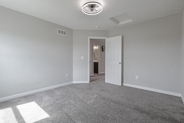 7183 Ribault Drive NW, Pickerington, OH 43147