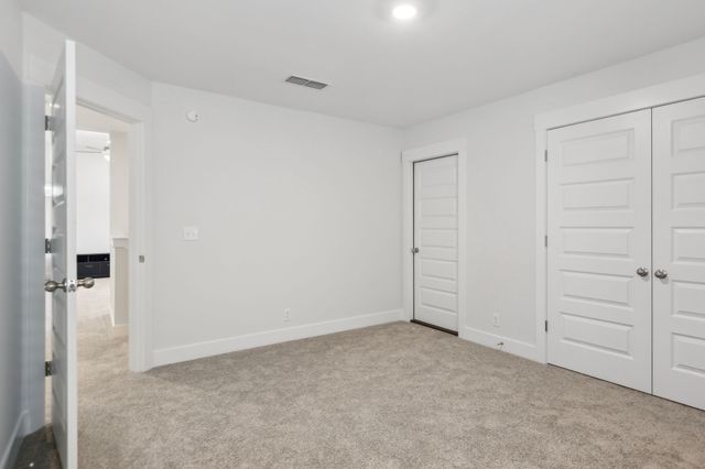 2415 Fig Dr, Murfreesboro, TN 37127