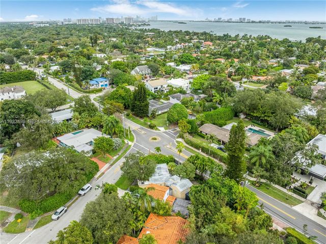 8634 NE 10th Ave, Miami, FL 33138