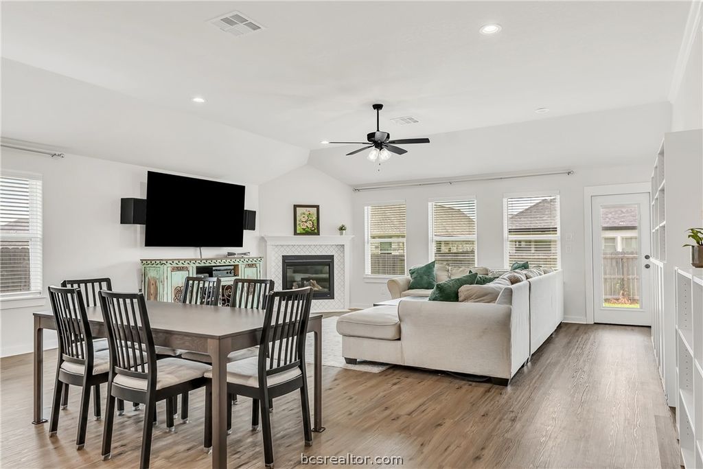 2909 Captain Court, Bryan, TX 77808 — photo 4