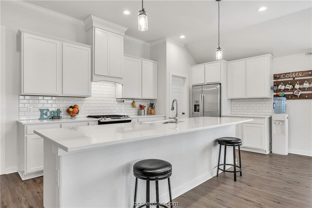 2909 Captain Court, Bryan, TX 77808 — photo 5