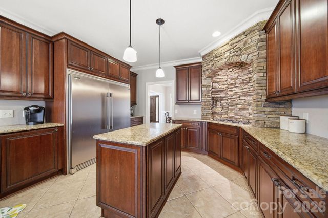 433 Laurel Crest Drive, Kannapolis, NC 28081