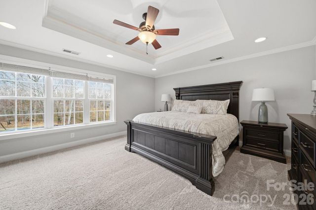 433 Laurel Crest Drive, Kannapolis, NC 28081