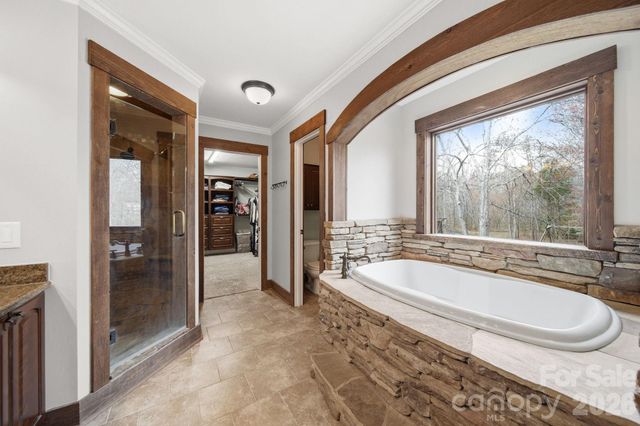 433 Laurel Crest Drive, Kannapolis, NC 28081