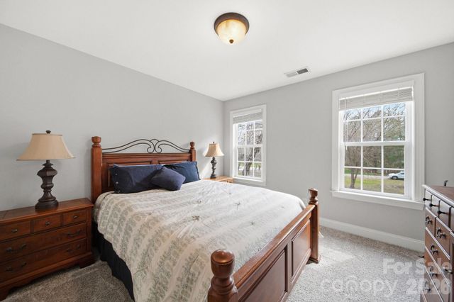 433 Laurel Crest Drive, Kannapolis, NC 28081