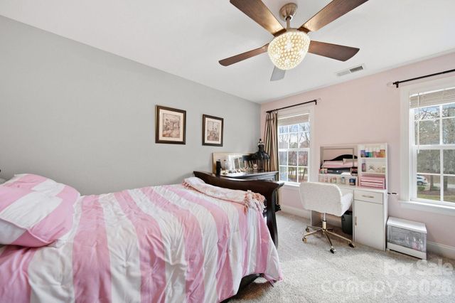 433 Laurel Crest Drive, Kannapolis, NC 28081